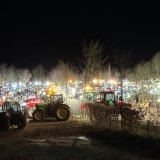La police fribourgeoise a fait état de plus de 400 véhicules, provenant du canton de Fribourg et des cantons limitrophes. Police cantonale FR